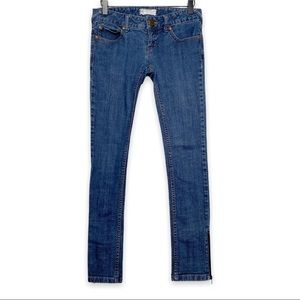 Free People Low Rise Skinny Blue Jeans Ankle Zippers Size 26 Bohemian Boho